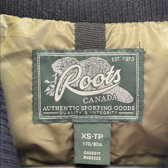 Roots - Duck Down Filled Puffer Outdoor Vest - Green - XS - Picture 2 of 10